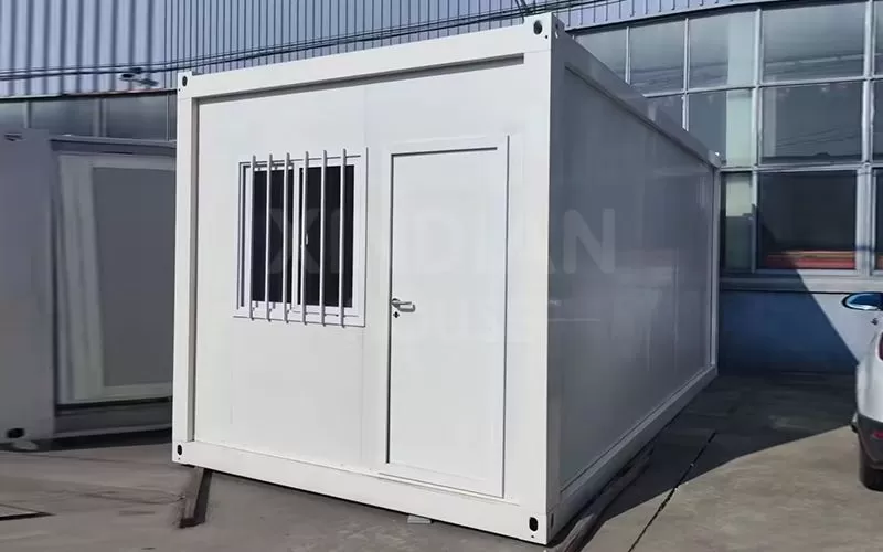 New Design Developed Prefabricated Foldable Office Tiny Home Prefab Z-Type Folding Container House